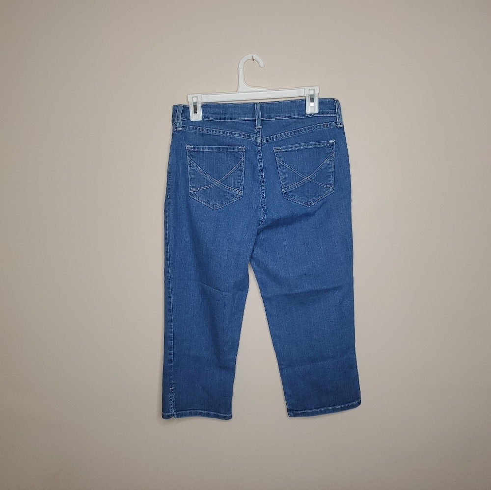 NYDJ Women's 6‎ Jeans Mid Rise Stretch Denim Cropped Capris Blue Denim-Lift Tuck
